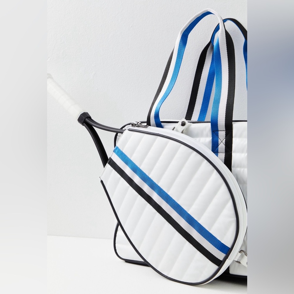 FP x THINK ROYLN Quilted Multi Pocket Nylon Tennis Tote Bag NWT 🔖 - Picture 4 of 6